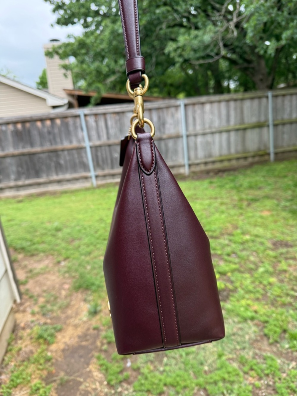 Coach Juliet Shoulder Bag in Black Currant - Picture 4 of 9